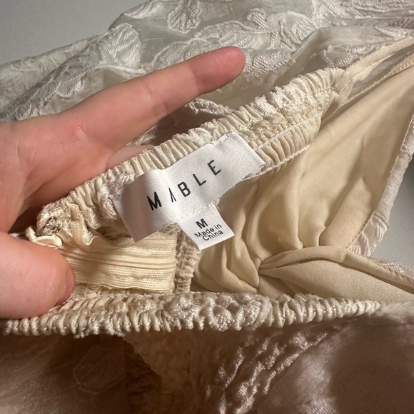 Mable Ivory sleeve dress - Picture 3 of 5